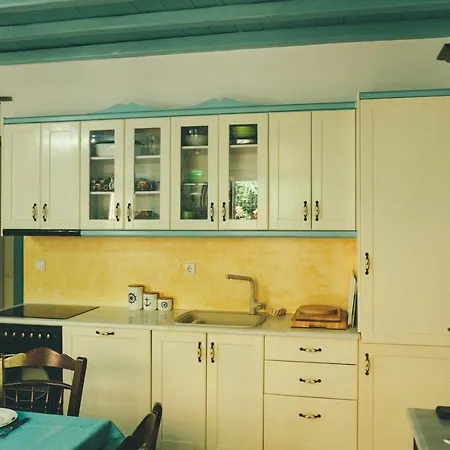 بيت للعطل Beautiful House In *